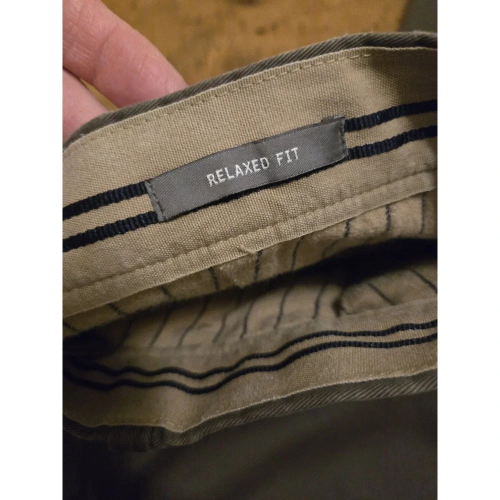 Gap Classic Khakis Mens 36x34 Gray Relaxed Fit Cotton Twill‎ Chino Pants